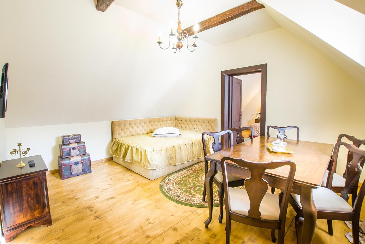 Casa Antiqua Hotel Brasov Exterior photo